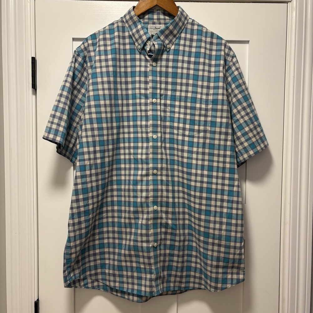 L.L. Bean‎ Men's Traditional Fit Short Sleeve Button-Up Blue Plaid Size XL